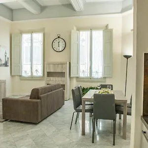 Mamo - Cavour Rosa Apartment Florence